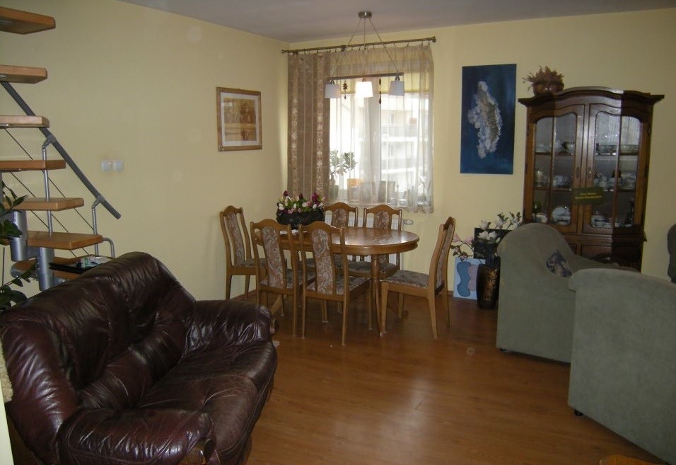 3bedroom apartment for rent! Near the Medical University! Flat rent