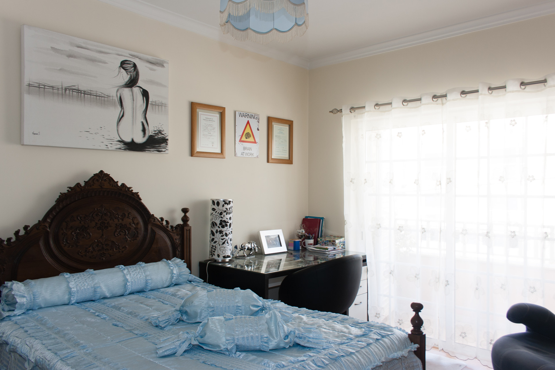 3 Bedrooms to rent in 3 floor House Room for rent Lisbon