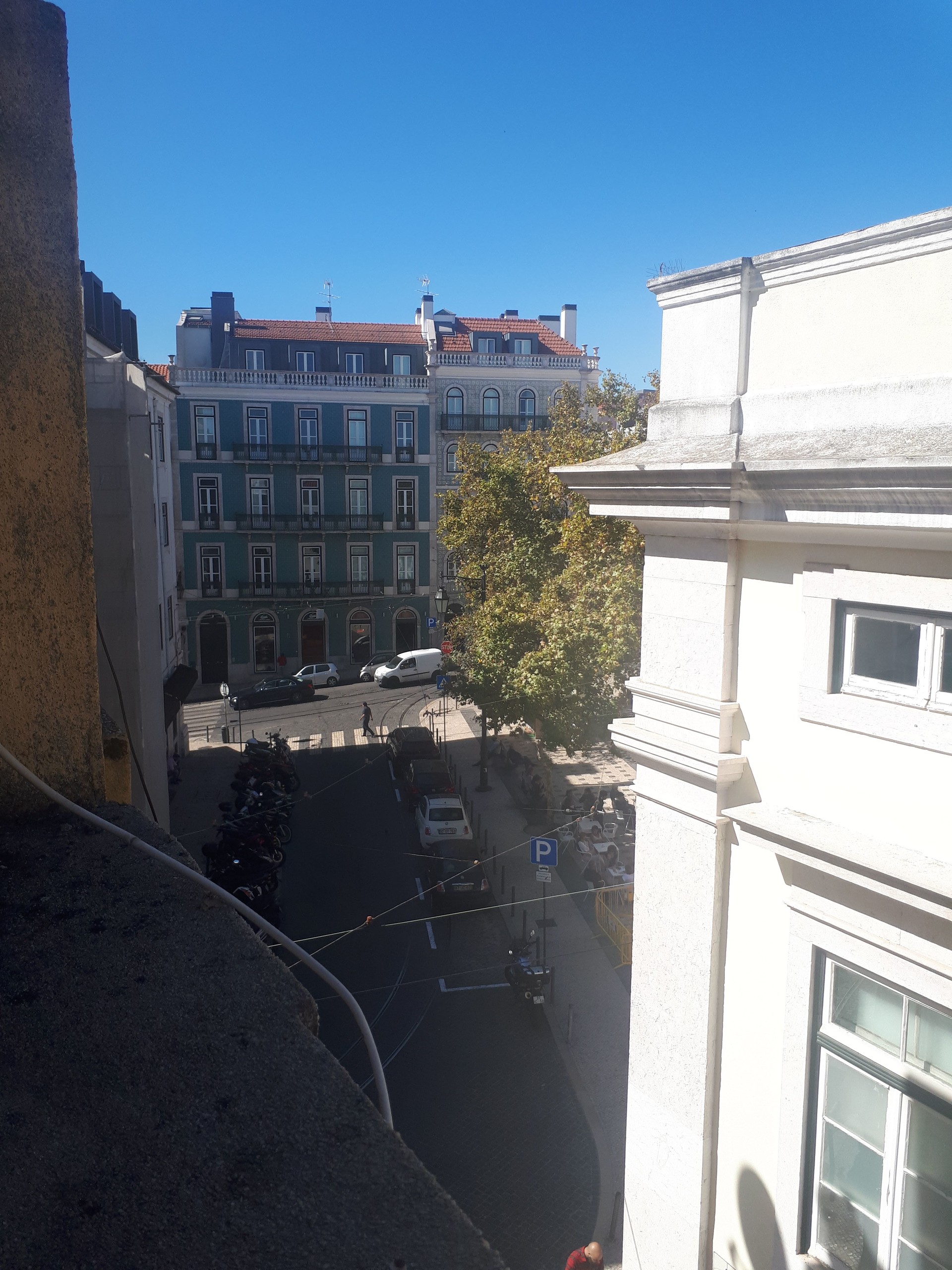 A Cosy 2BR Apartment in the Beating Heart of Lisbon (Lisbon Chiado