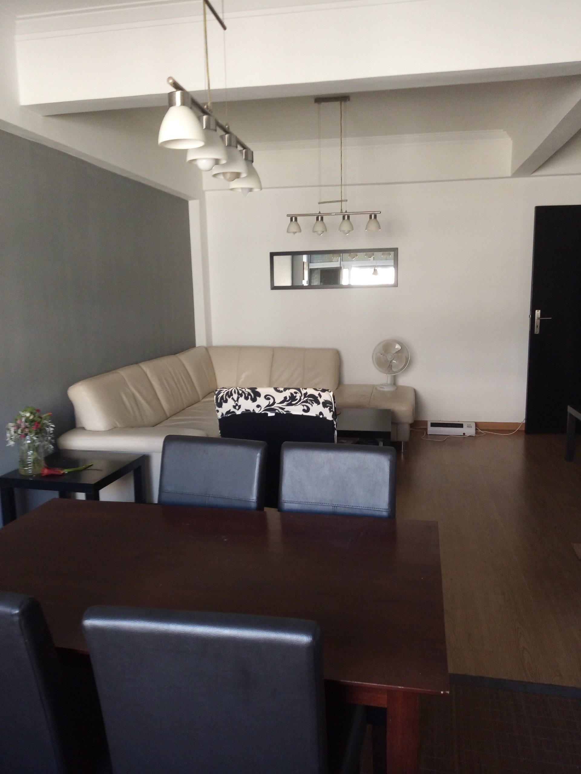Large and Clean Room for Rent In Damaia