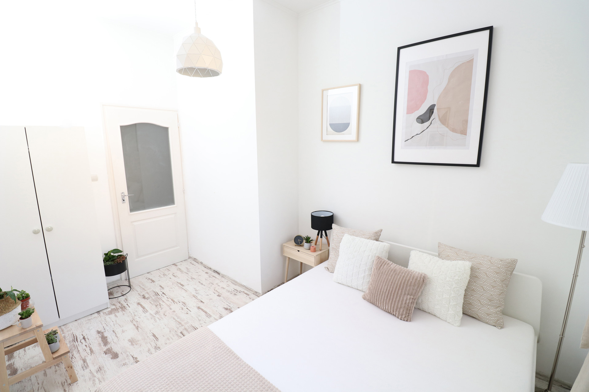 5 bedroom