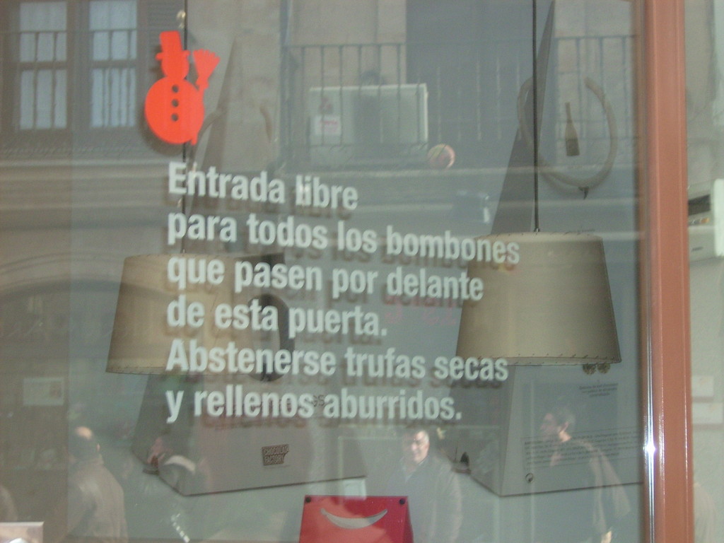estaba escrito sobre la puerta de la chocolateria de salamanca x