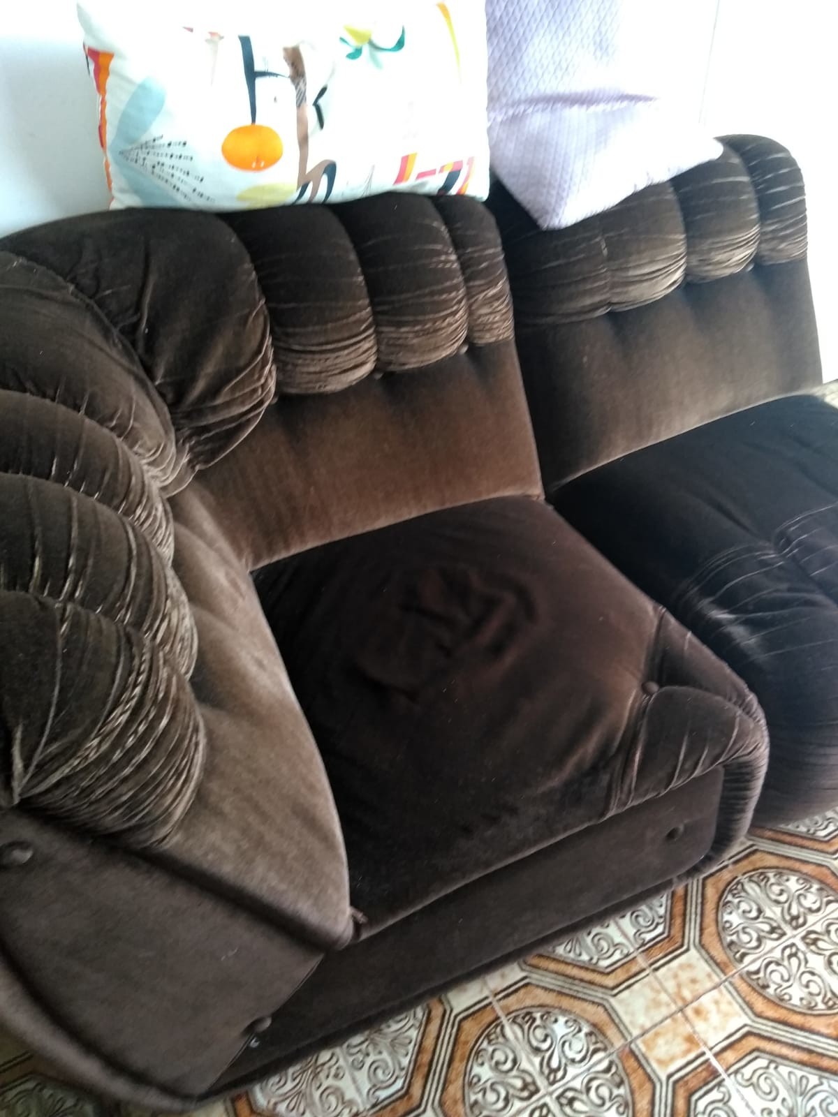 single room 2 km to university