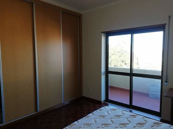 4 bedrooms in Coimbra, 20 min to University