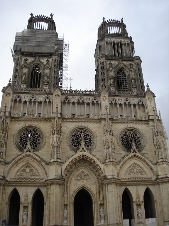 Catedral, en cuya plaza, quemaron a Juan de Arco
