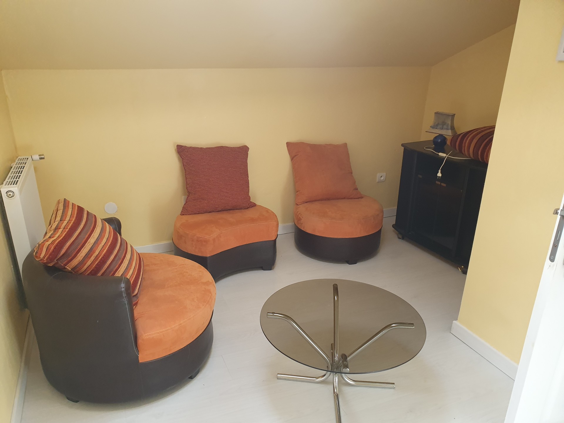 Room For Rent In 4 Bedroom House In Clermont Ferrand With Storage Area