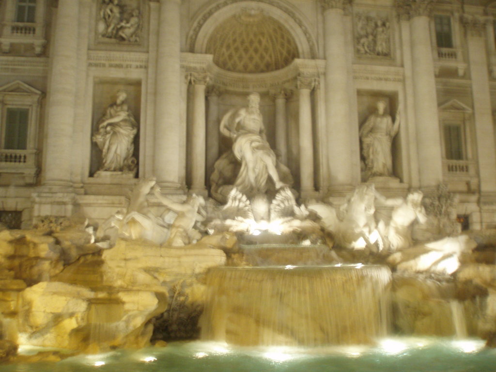 Fontana de Noche