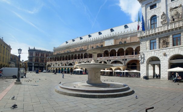 Piazza del&#39;Erbe