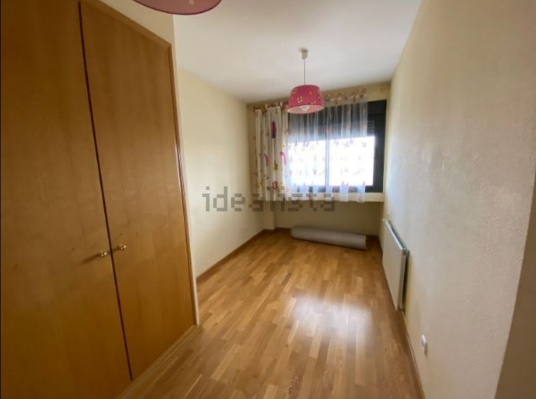 Atico-dúplex en SOMOSAGUAS, Pozuelo de Alarcón para 6 personas