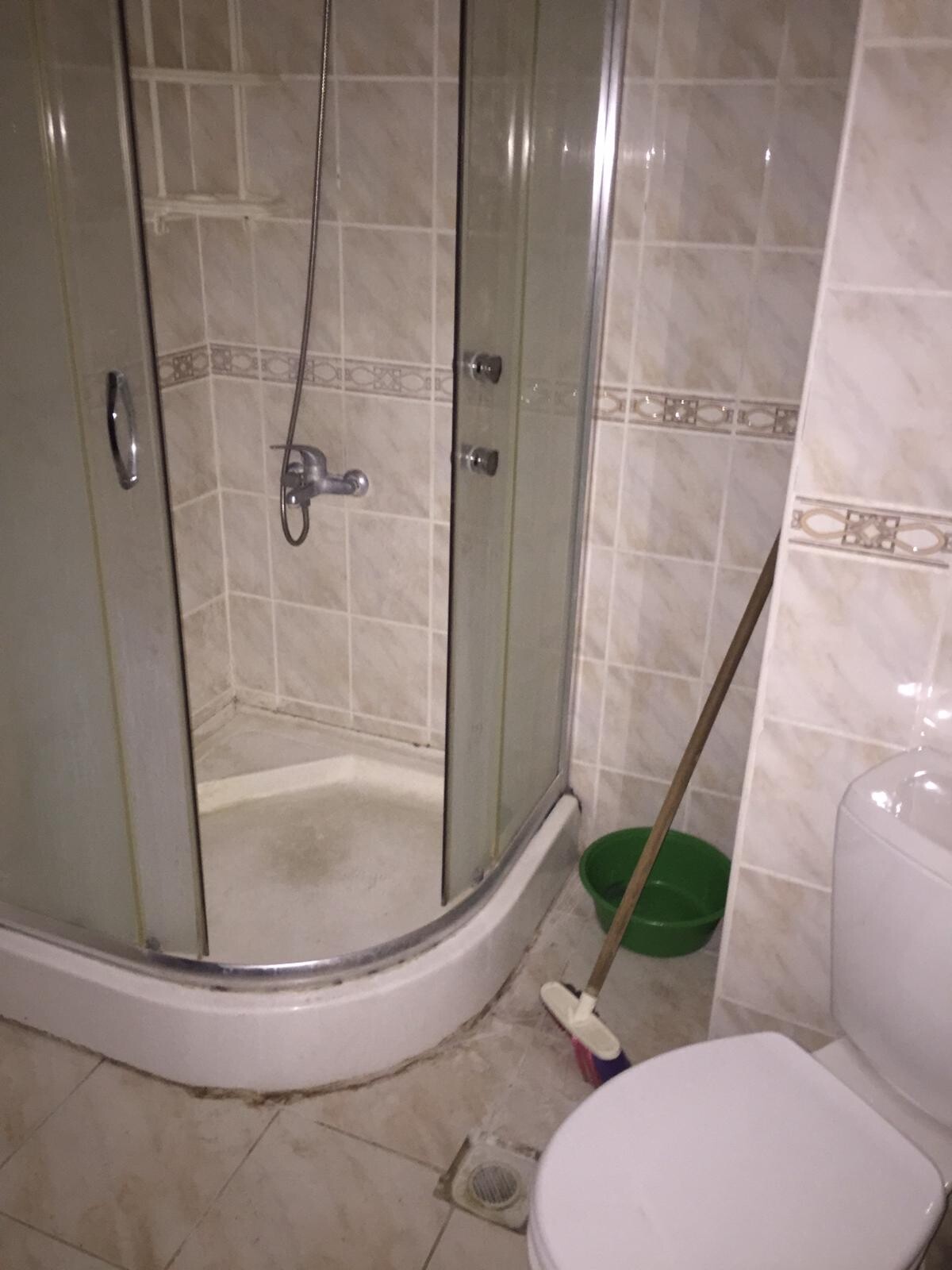 yanım bayan ev arkadaşı arıyorum, looking for good girl to live with me