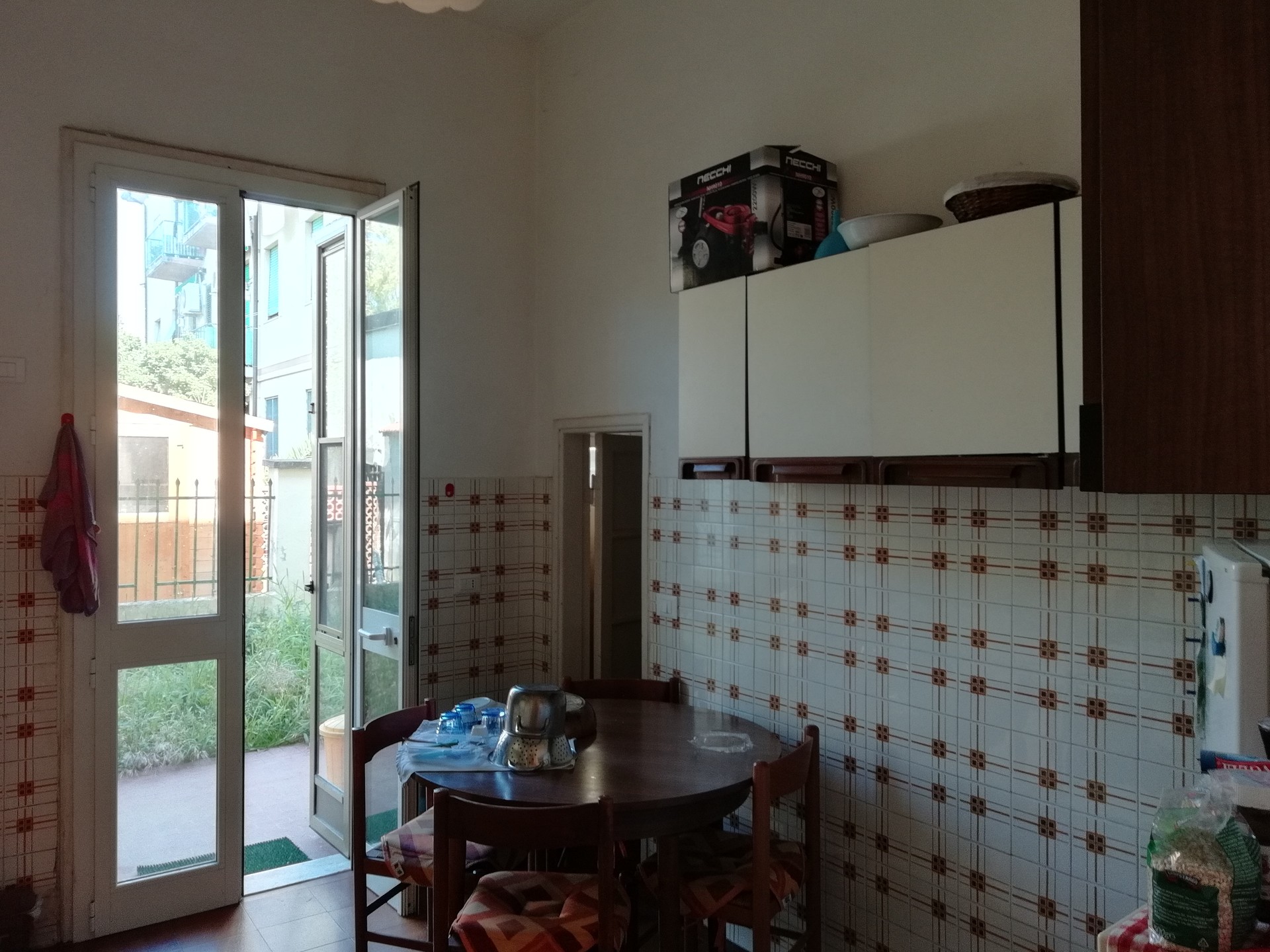 Habitación en piso compartido de 3 habitaciones en Pisa solo para