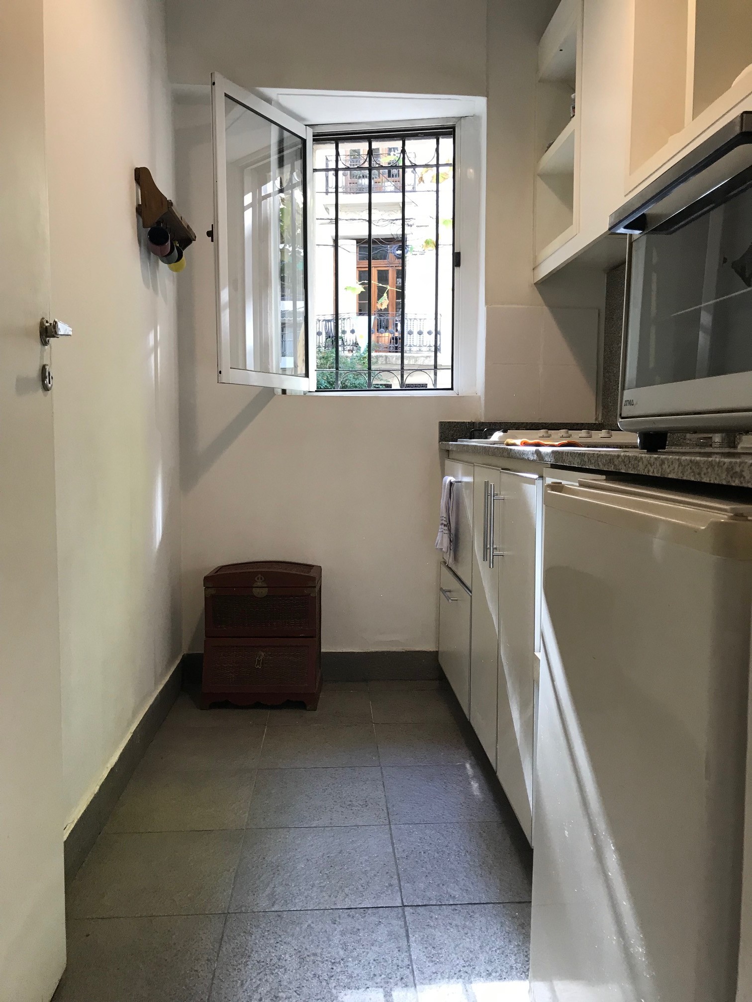 Piso privado para 2 personas - 1 cuadra SUBTE | Alquiler pisos Buenos Aires