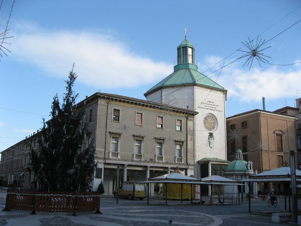Piazza Tre Martiri in Natale