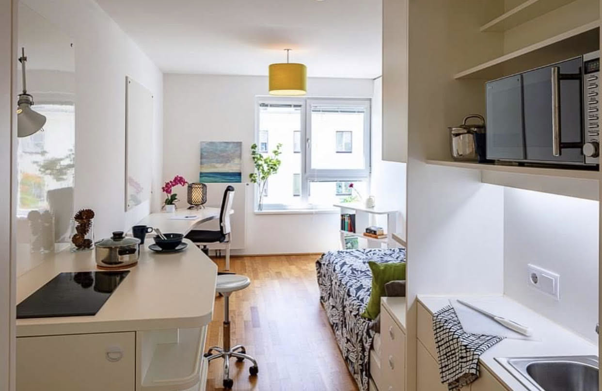 Standard Apartment With Private Shower Toilet And Galley Kitchen Flat Rent Vienna