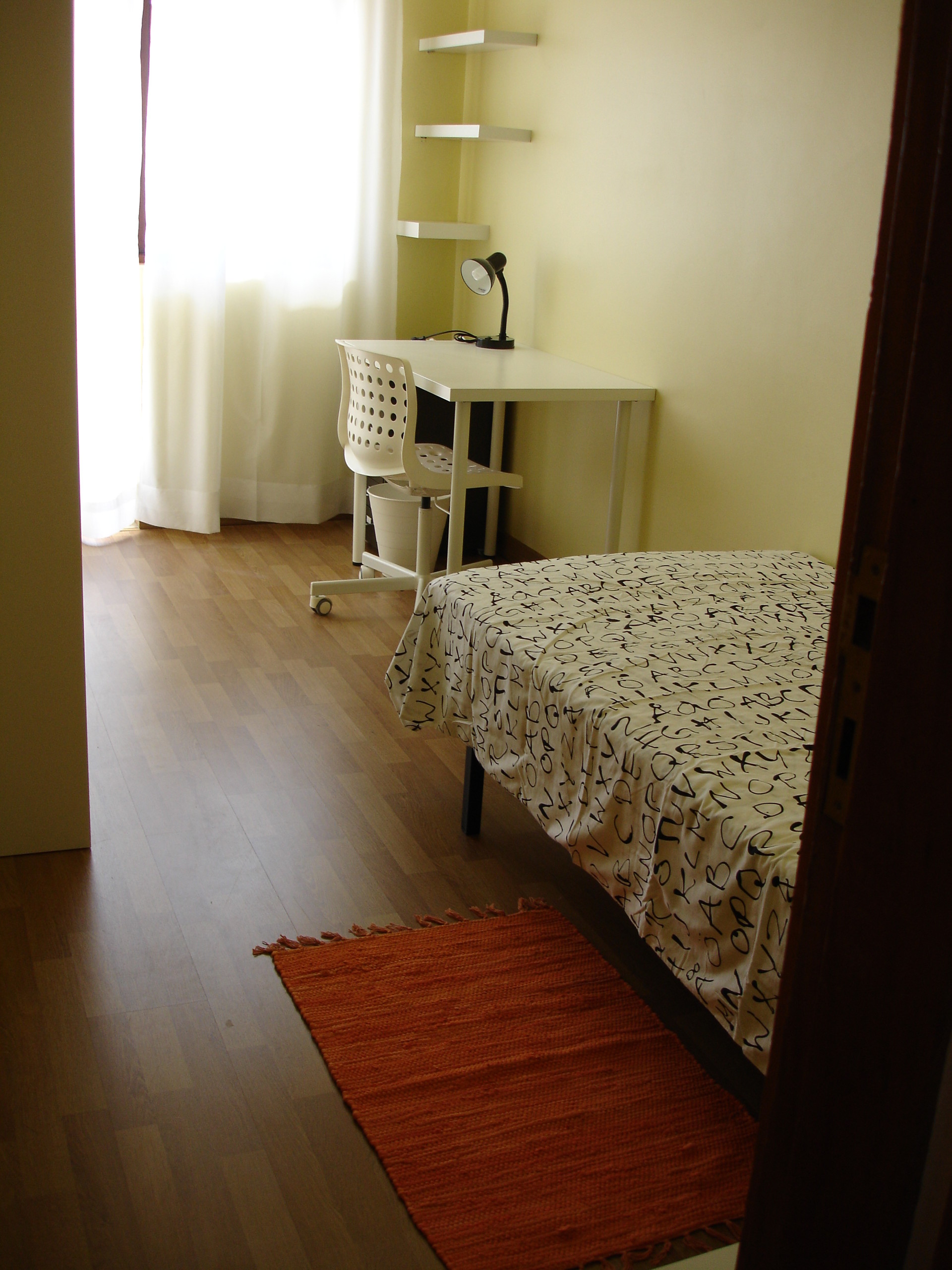 room at the city center (PortoPortugal), all bills included Room for rent Porto room at the city center (PortoPortugal), all bills included Room for rent Porto