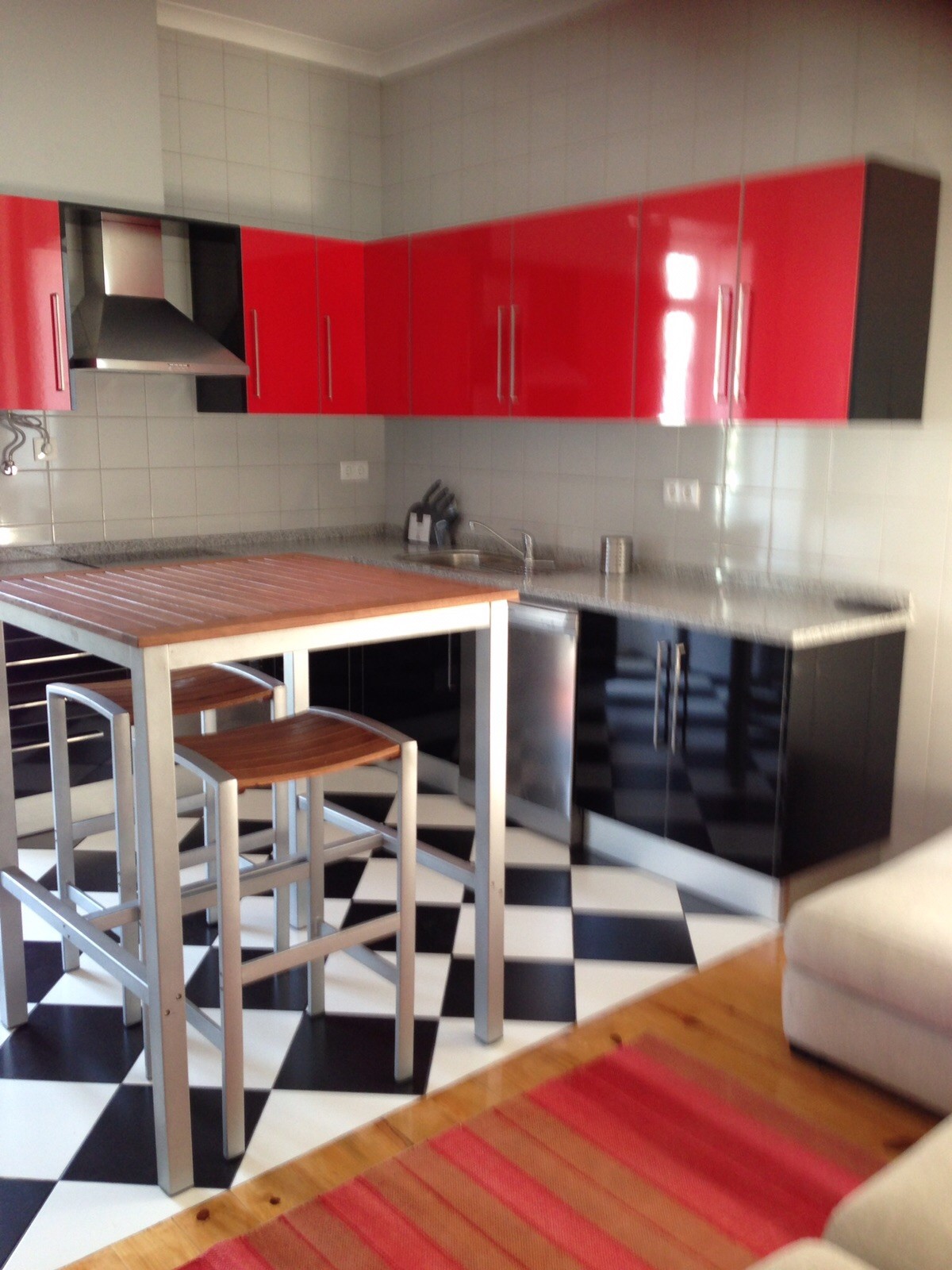 9 Rooms to Rent in central Coimbra in two different apartments Room for rent Coimbra