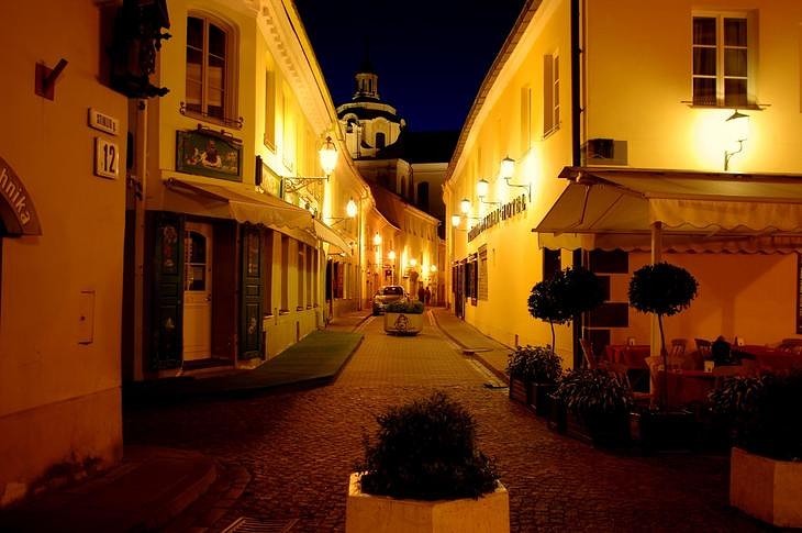 Terrific 3 Bedroom Cottage For Rent Near Vilnius Town Hall In Old