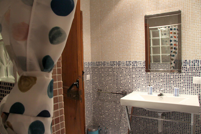 Se alquilan habitaciones en casa con jardín en centro de Palma