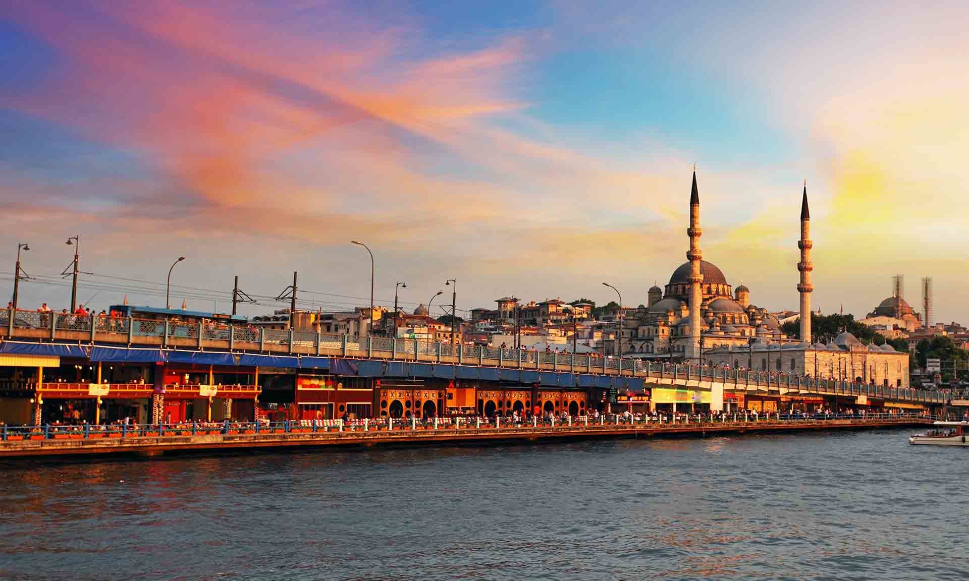 The Erasmus experience in Istanbul, Turkey by Fábio Paulos | Erasmus experience Istanbul