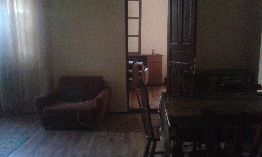 A large shared room in studio apartment in Room for rent Tbilisi