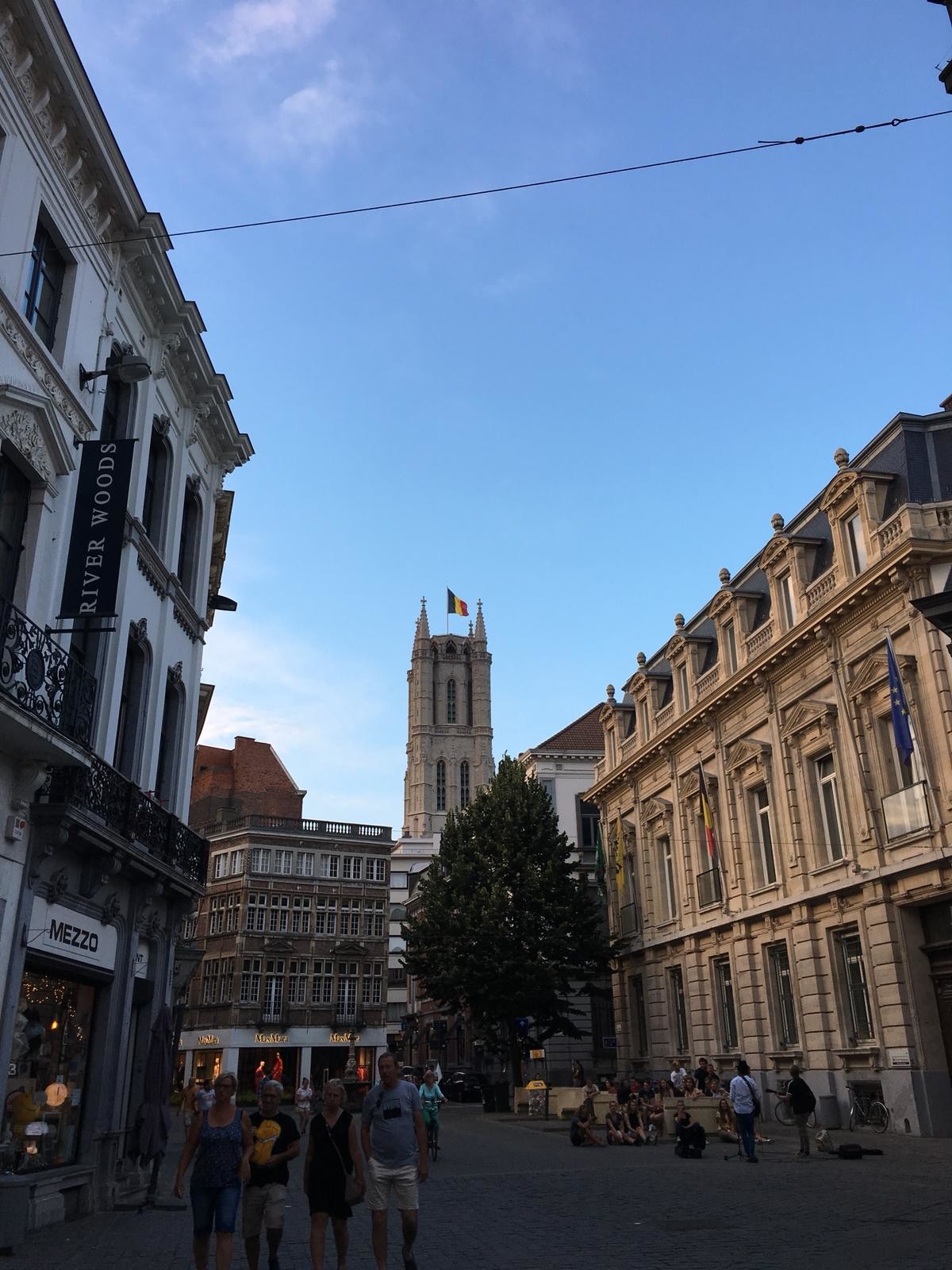 A Pakistani girl in Ghent, Belgium