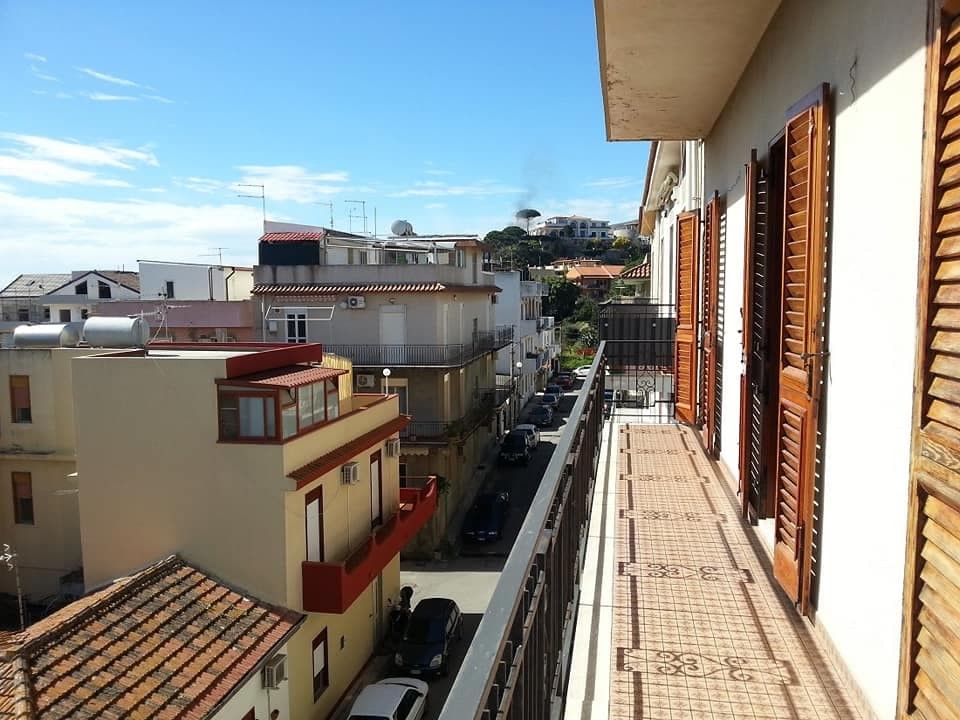 STANZE in affitto messina zona papardo/sperone Flat rent Messina