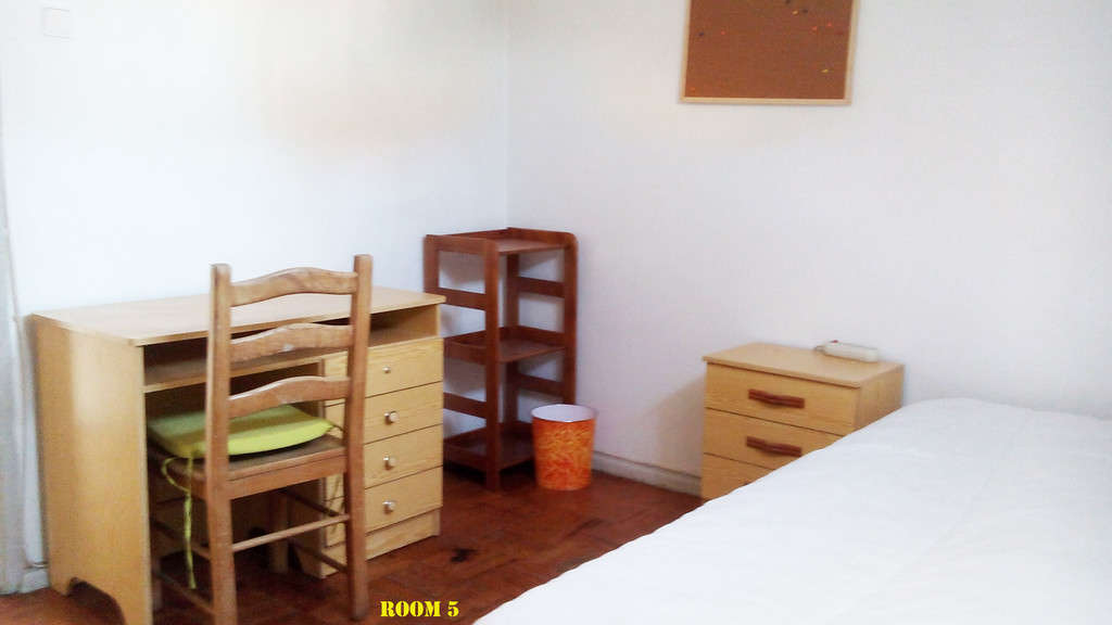 Affordable single bedroom near Museu da Ciência da Universidade de Coimbra