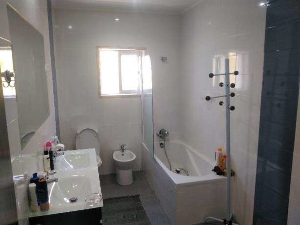 Aluguer de quarto na Caparica