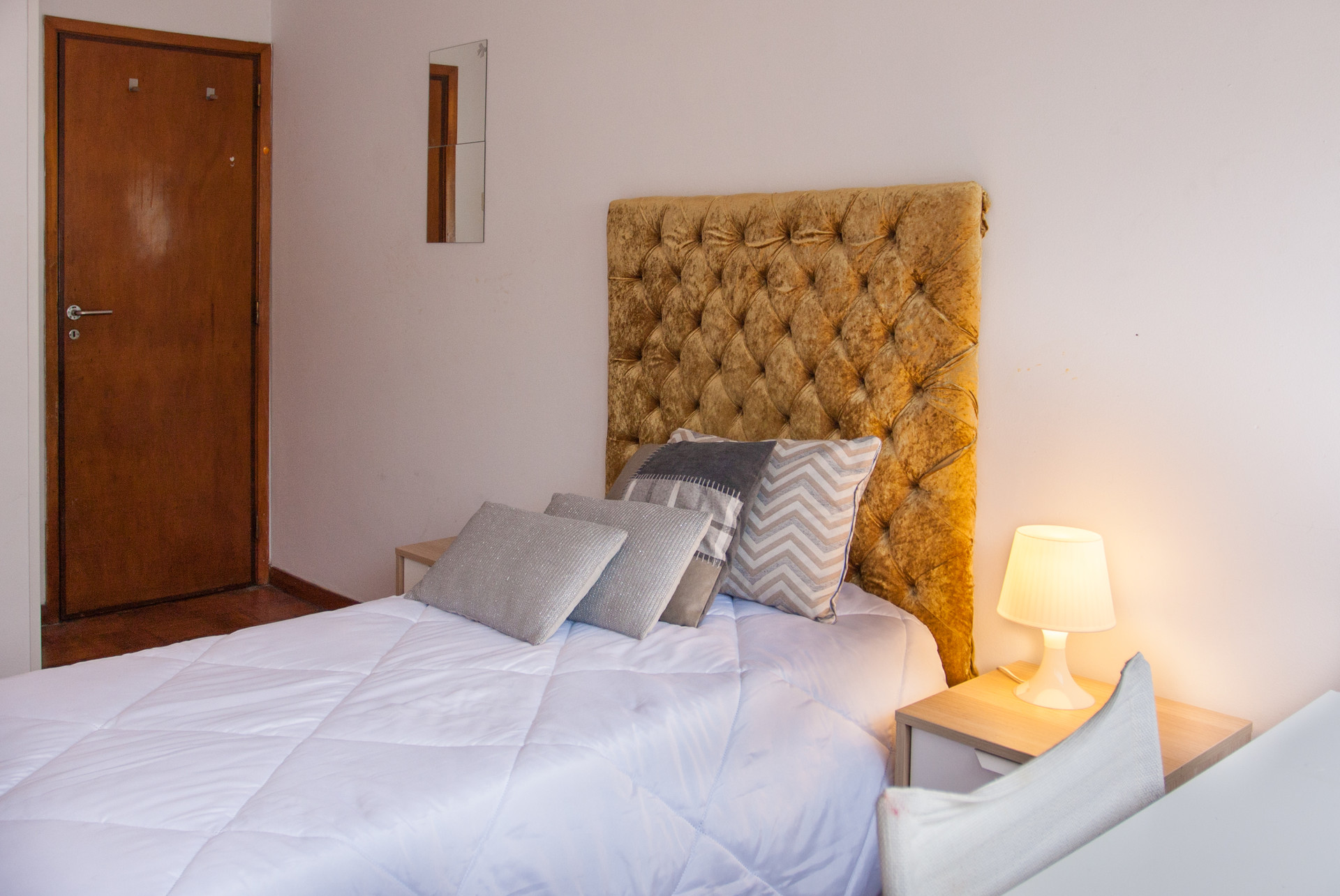 Amazing single room in Marques Center at Oporto and near to metro
