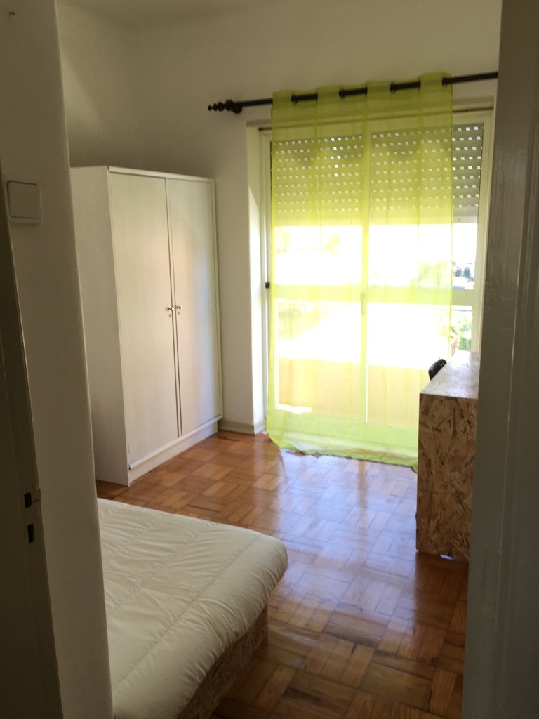Quarto em Apartamento Duplex - Junto ao Estádio de Coimbra