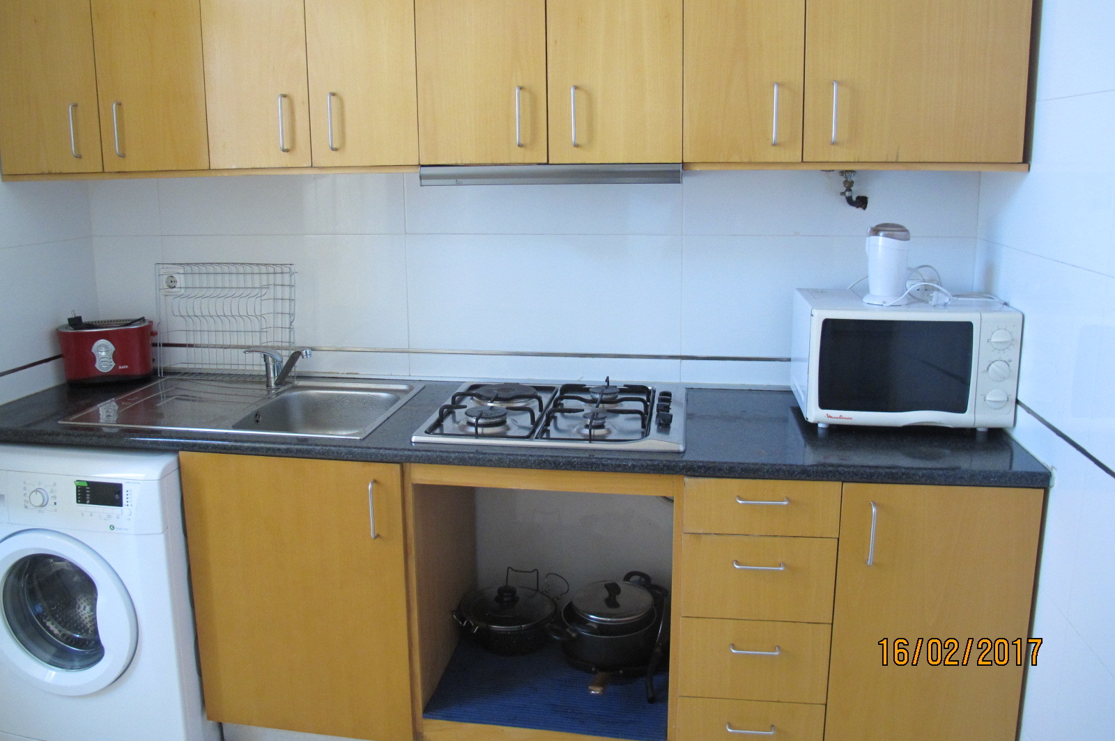 apartamento T4 remodelado recentemente , mobilado e equipado no centro da cidade de Coimbra