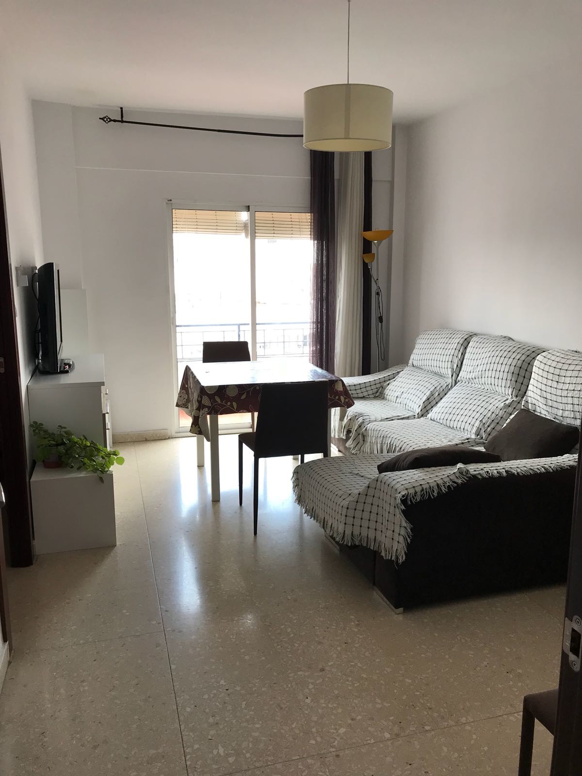 APARTMENT IN THE CENTER OF GRANADA Room for rent Granada