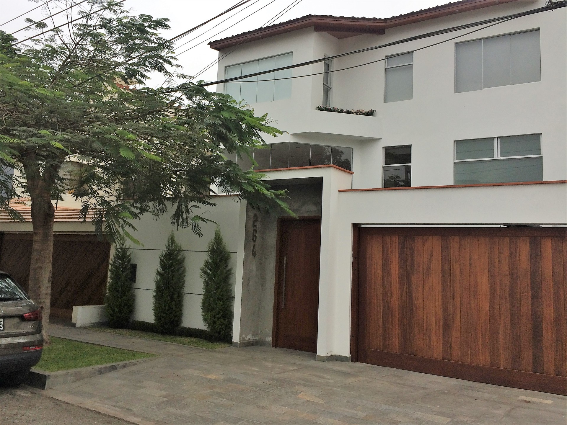 Residence for students in La Molina USIL U.Lima UPC ESAN