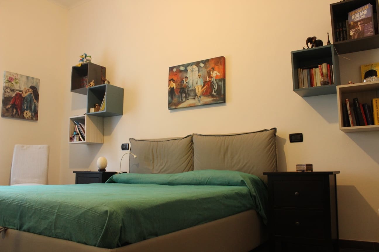 Single rooms near Politecnico Room for rent Turin