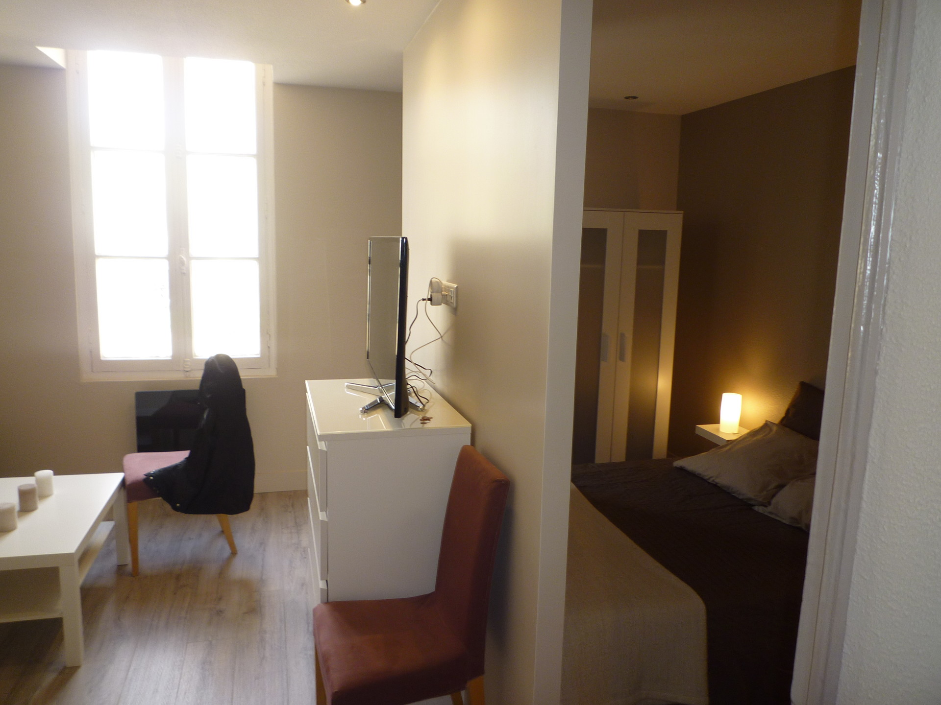  Appartement   louer  Bordeaux  Nansouty Location 