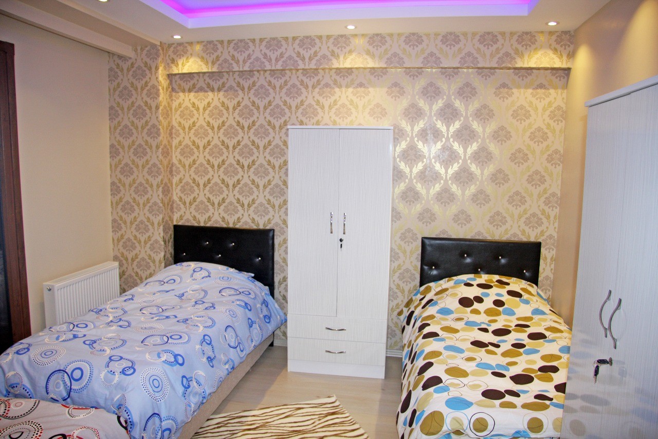 AVCILARDA BEKARIN EV DERDİNE SON PAYLAŞİMLİ APART ODALAR BAYAN İÇİN