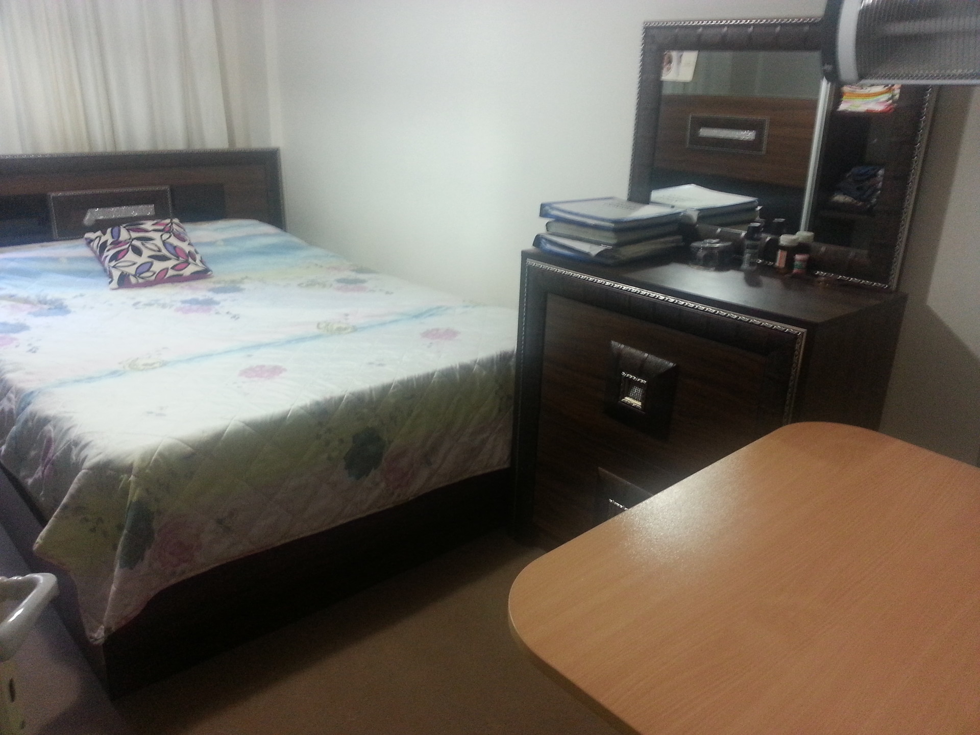 BAHÇELİ KAMELYALI EV ODASI Izmir Kiralık evler