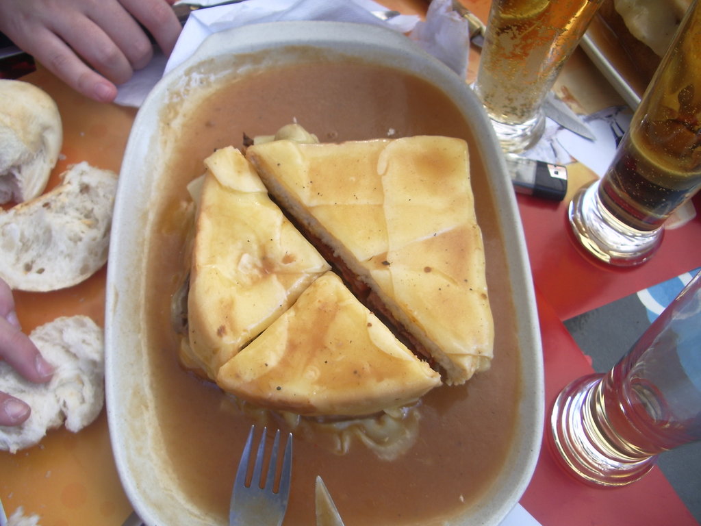 Típica Francesinha!!