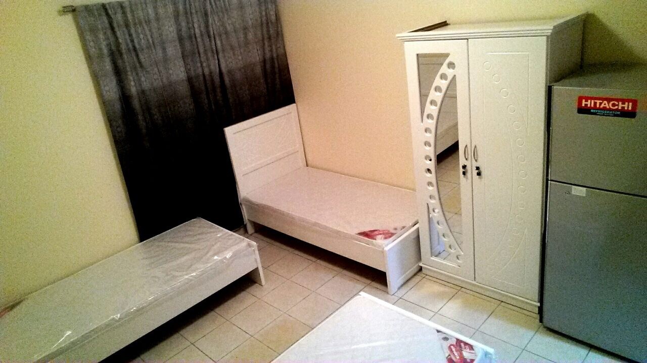 Beatifull bed space in garden beside ibn battuta mall Room for rent Dubai
