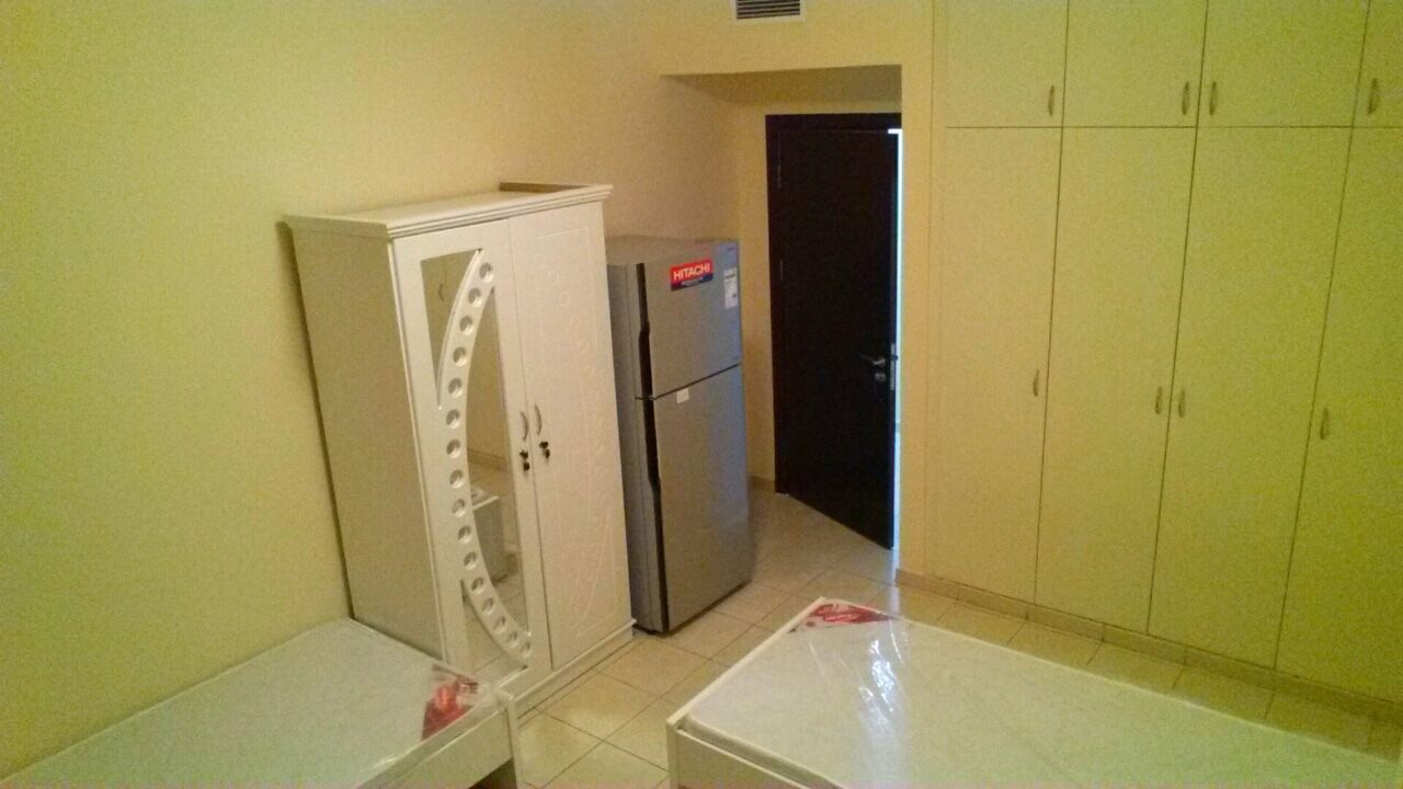 Beatifull bed space in garden beside ibn battuta mall Room for rent Dubai