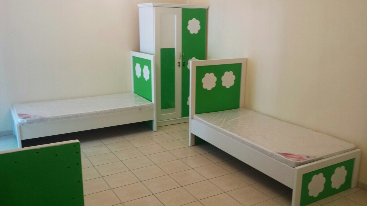 Beatifull bed space in garden beside ibn battuta mall Room for rent Dubai