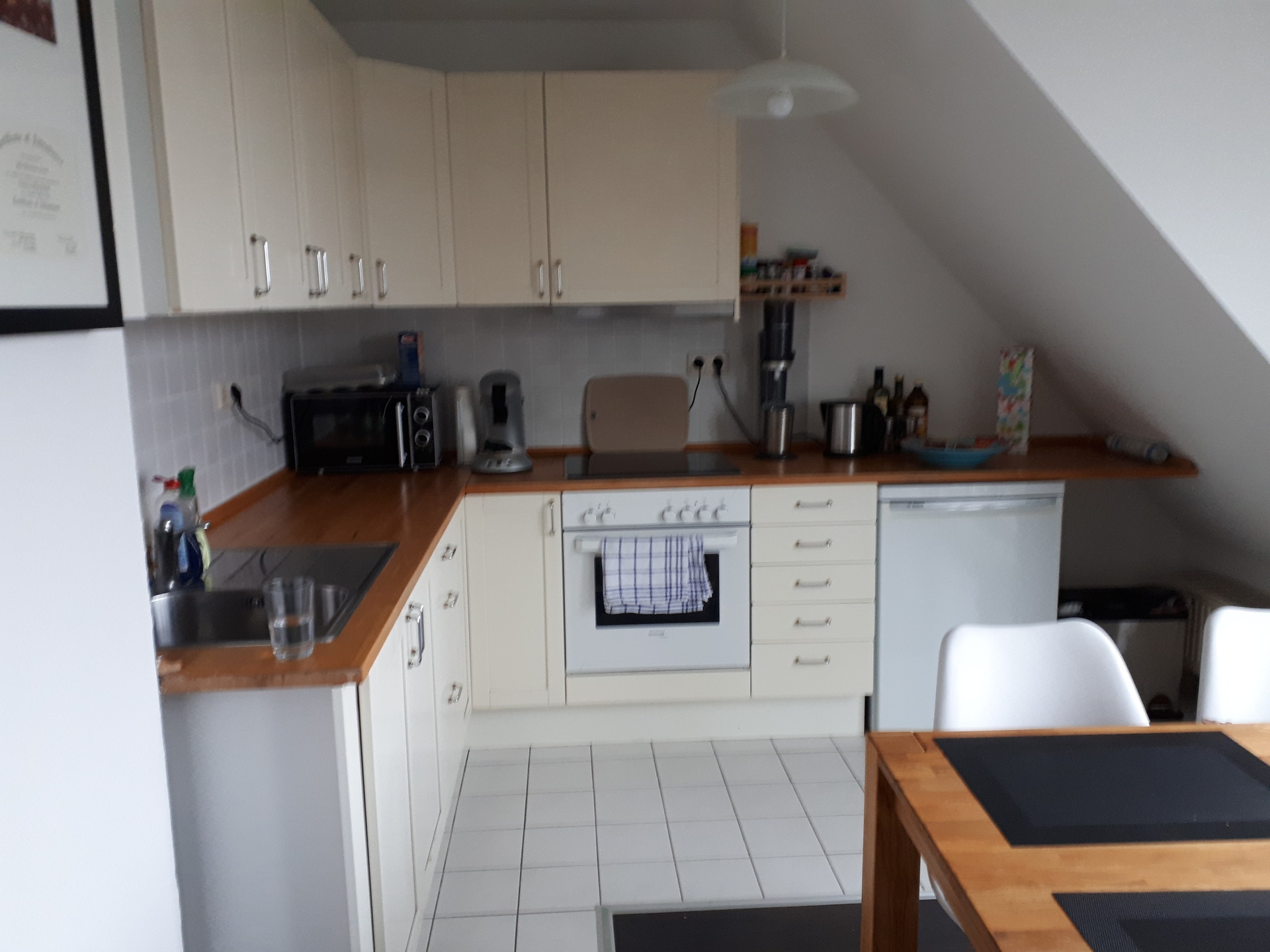 Beautiful furnished 2 room (50 sqm) apartment in Bremen Horn (5 minutes ...