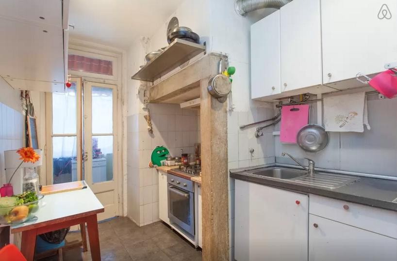 Beautiful Room beautiful room in bairro alto | room for rent lisbon Beautiful Room beautiful room in bairro alto | room for rent lisbon
