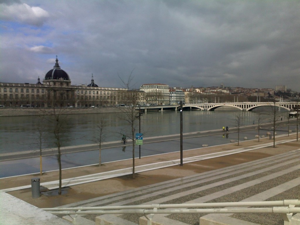 berges du rhone