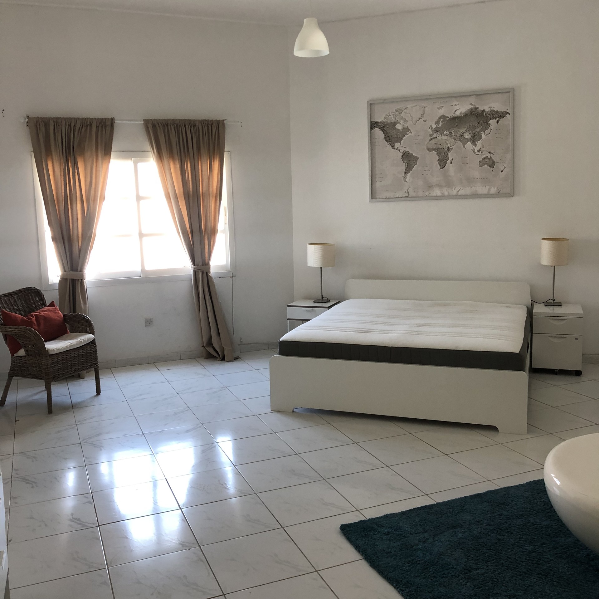 Big Double Room With Attach Bathroom Availble In A Villa