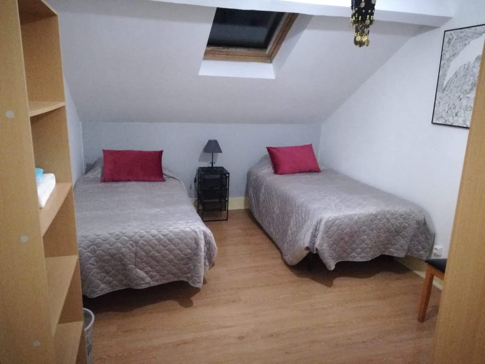 BIG ROOM IN COIMBRA 2 BEDS