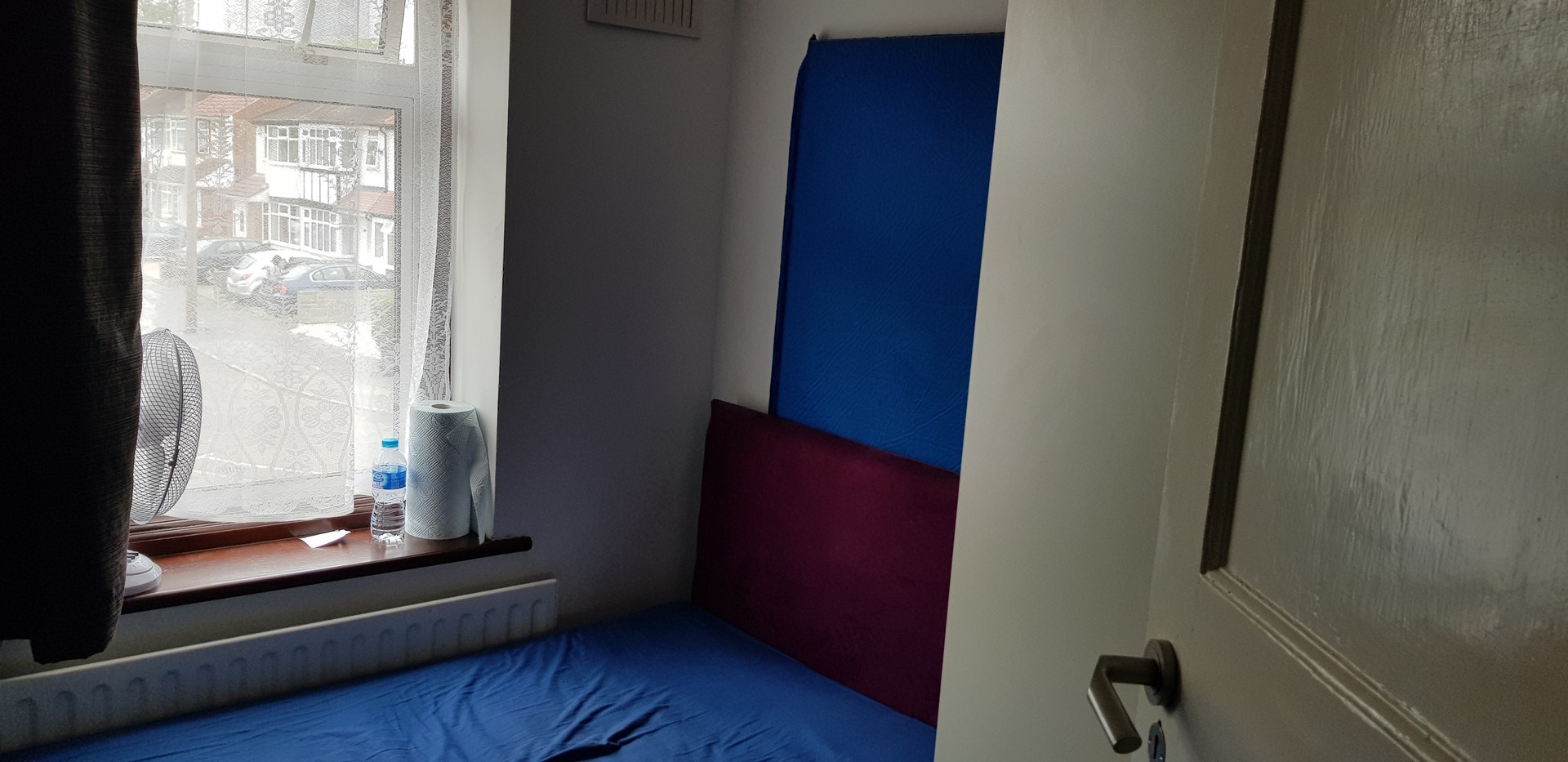 Box room Room for rent London