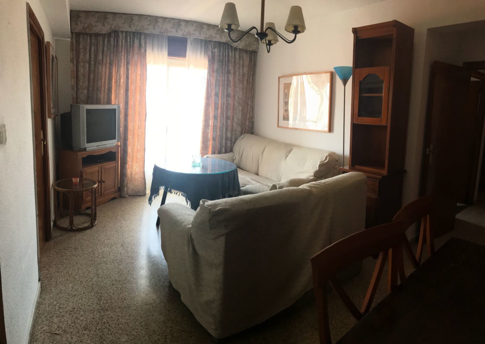 Bright room at cute apartment in Granada Room for rent Granada