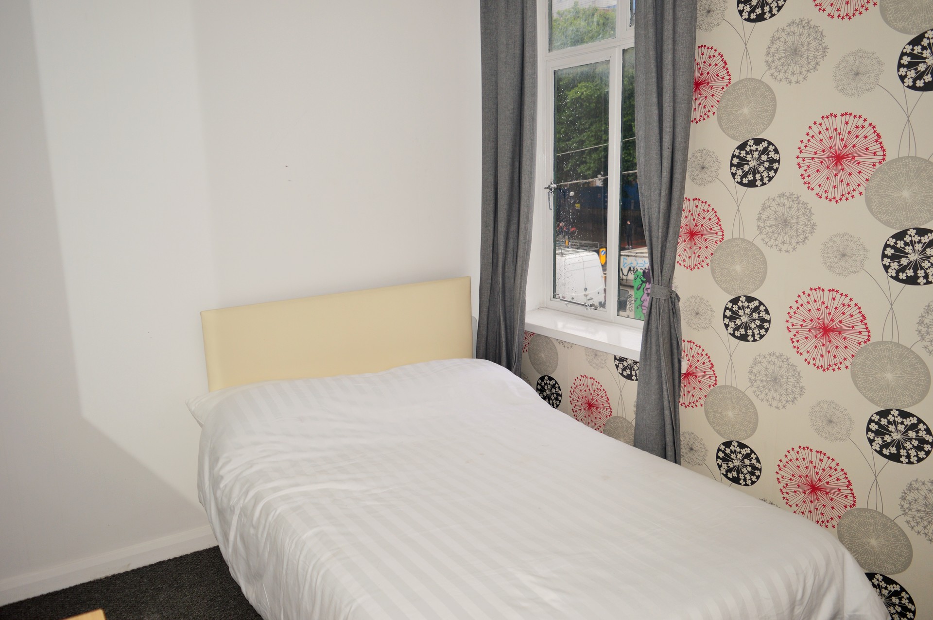 BRIGHT SMALL DOUBLE BEDROOM FOR RENT IN EAST LONDON E1 | Room For Rent ...