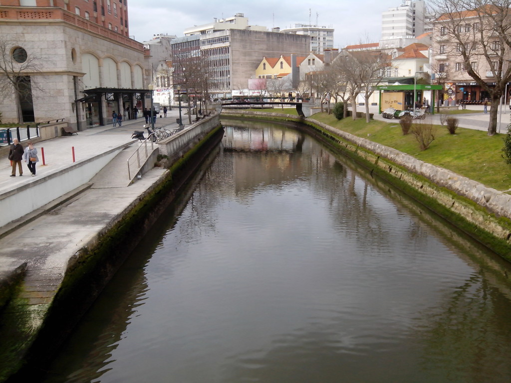 Canal central